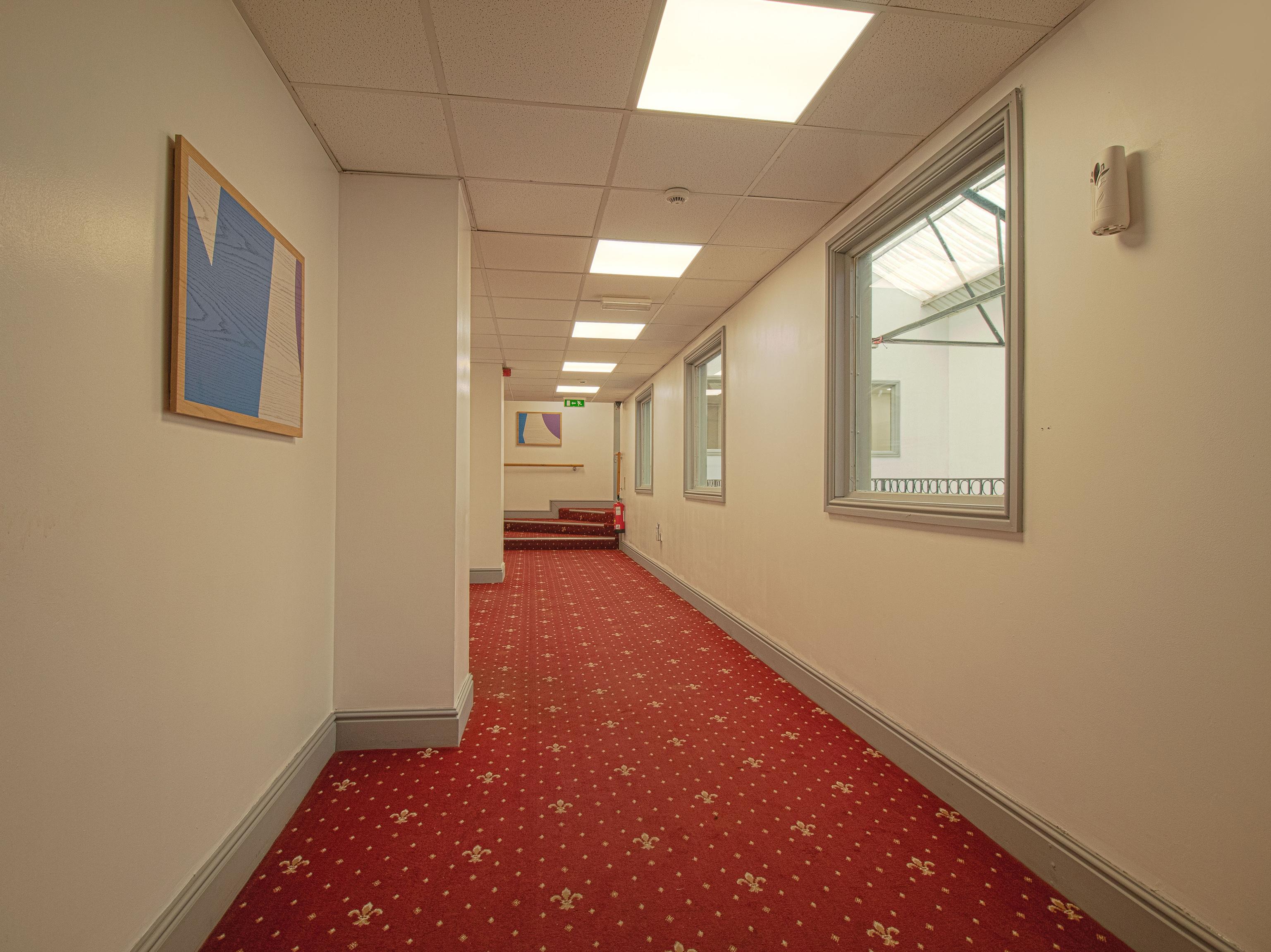 סקאנת'ורפ Oyo Hotel Clamart מראה חיצוני תמונה