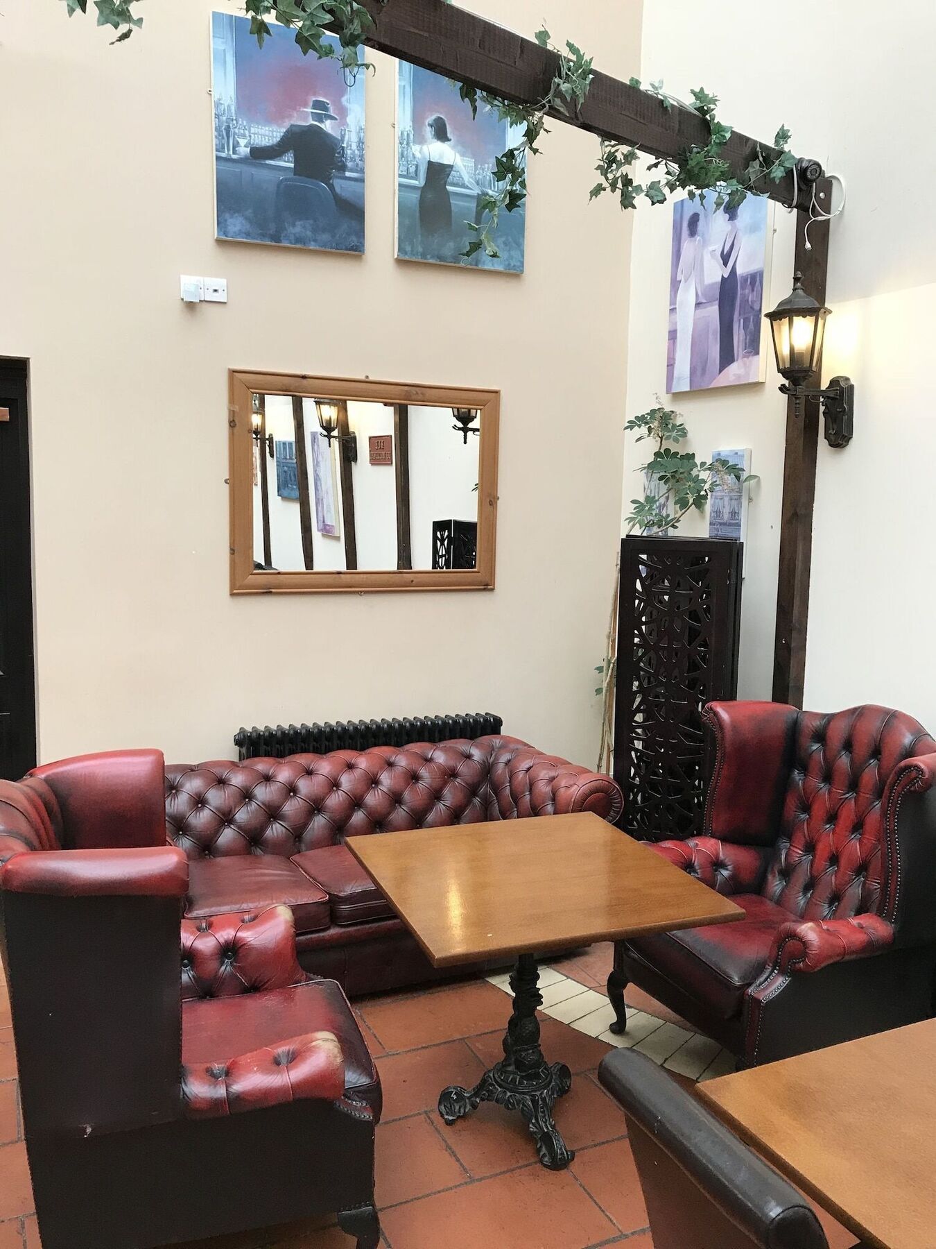 סקאנת'ורפ Oyo Hotel Clamart מראה חיצוני תמונה