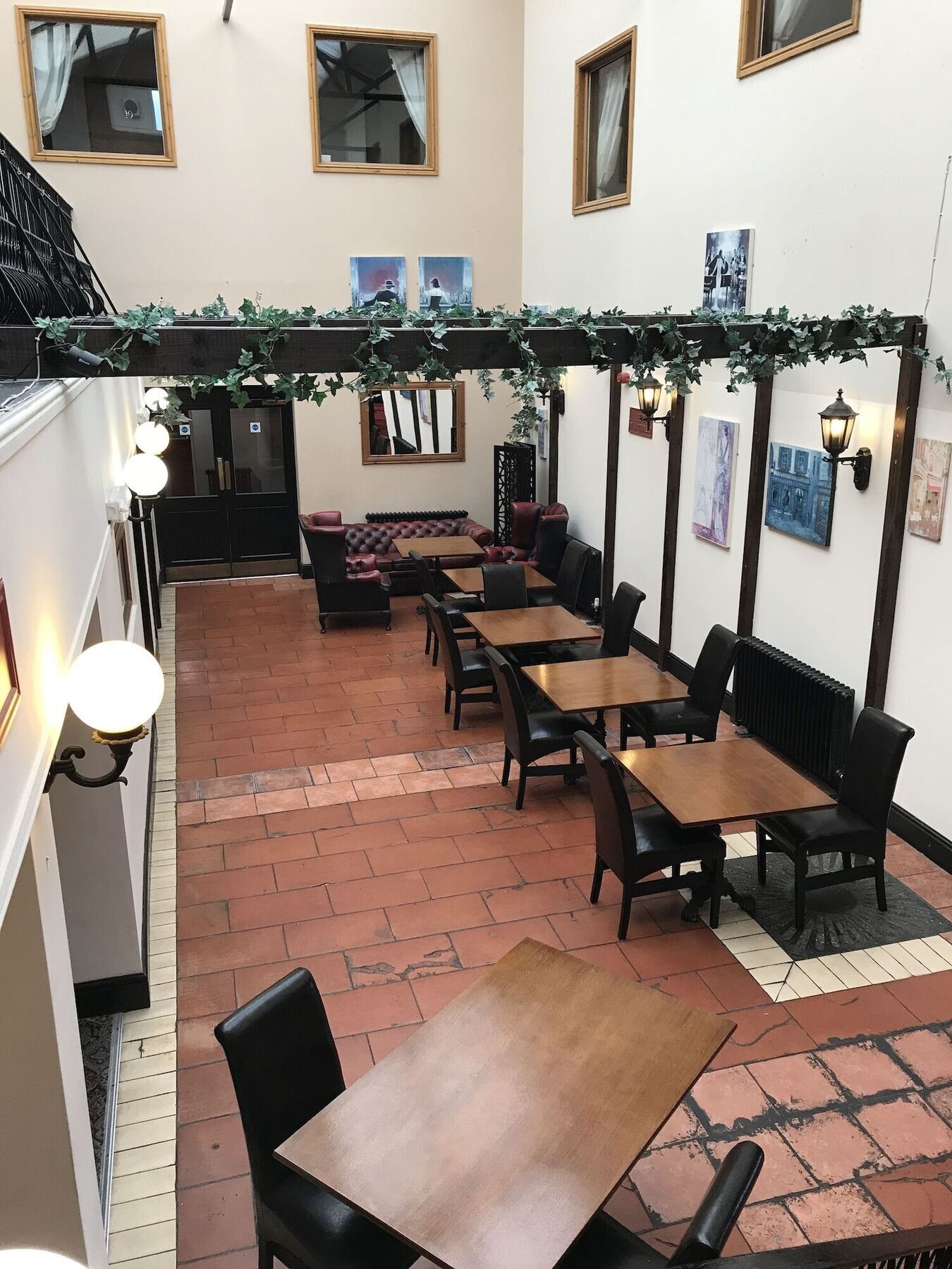 סקאנת'ורפ Oyo Hotel Clamart מראה חיצוני תמונה