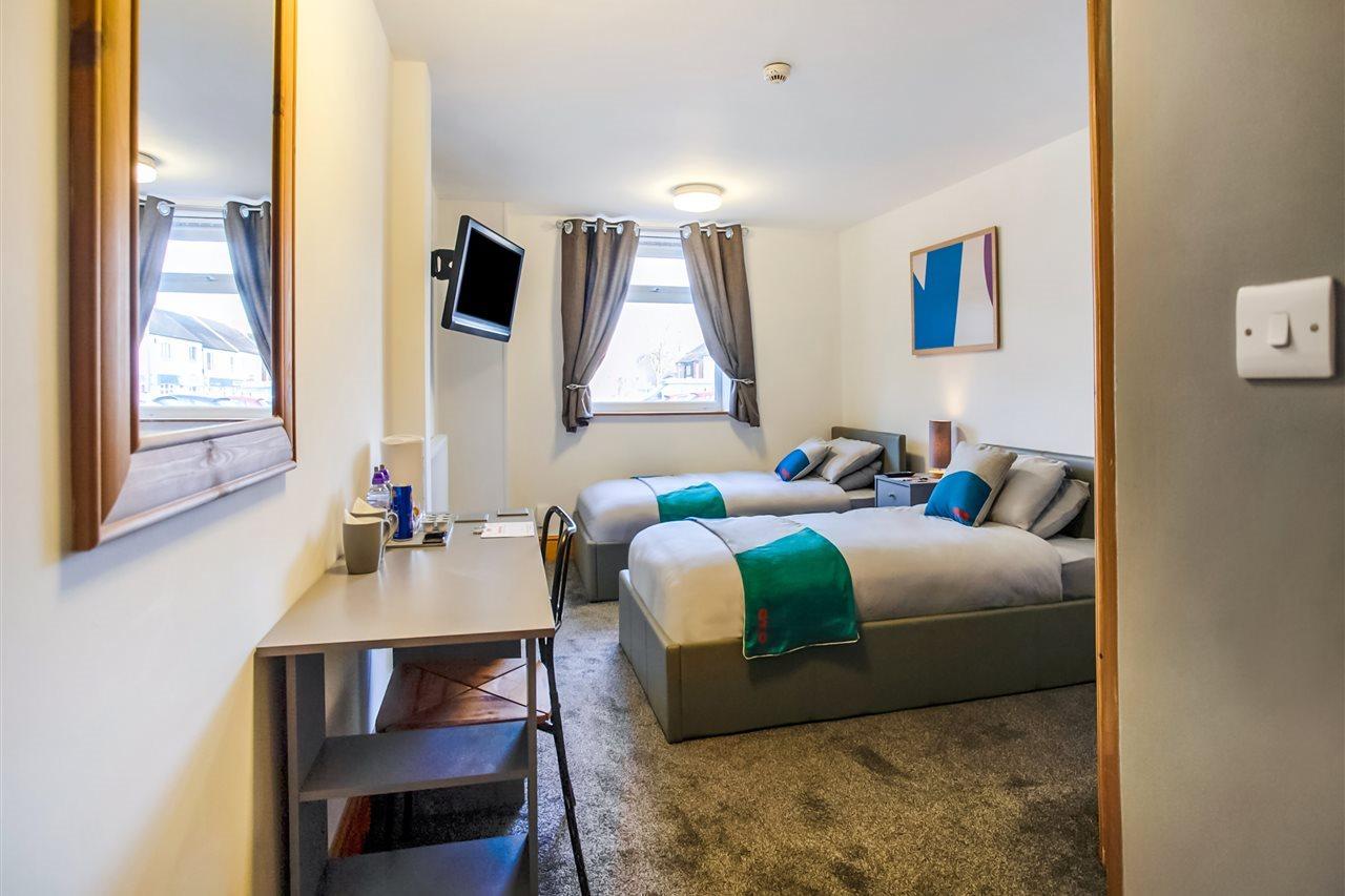 סקאנת'ורפ Oyo Hotel Clamart מראה חיצוני תמונה